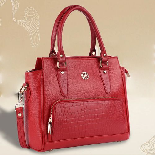 Stunning Leather Sling Handbag